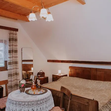 Koroska Hisa Pri Lipi, Boutique Hotel Muta Esterno foto