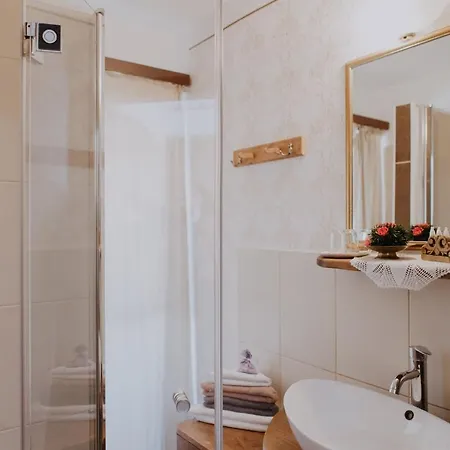 Koroska Hisa Pri Lipi, Boutique Hotel Muta Esterno foto