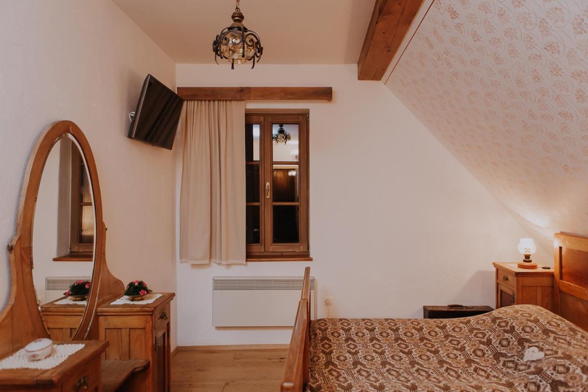 Koroska Hisa Pri Lipi, Boutique