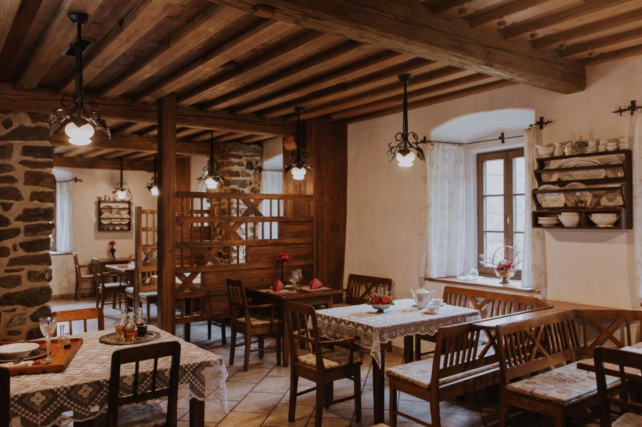 Koroska Hisa Pri Lipi, Boutique * Muta