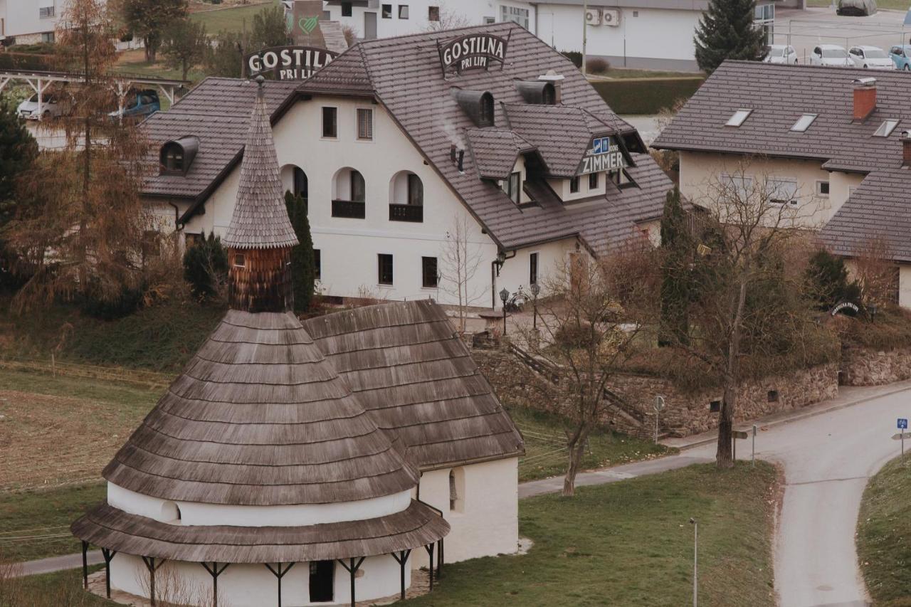 Koroska Hisa Pri Lipi, Boutique *